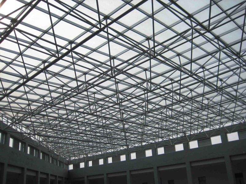 钢网架结构